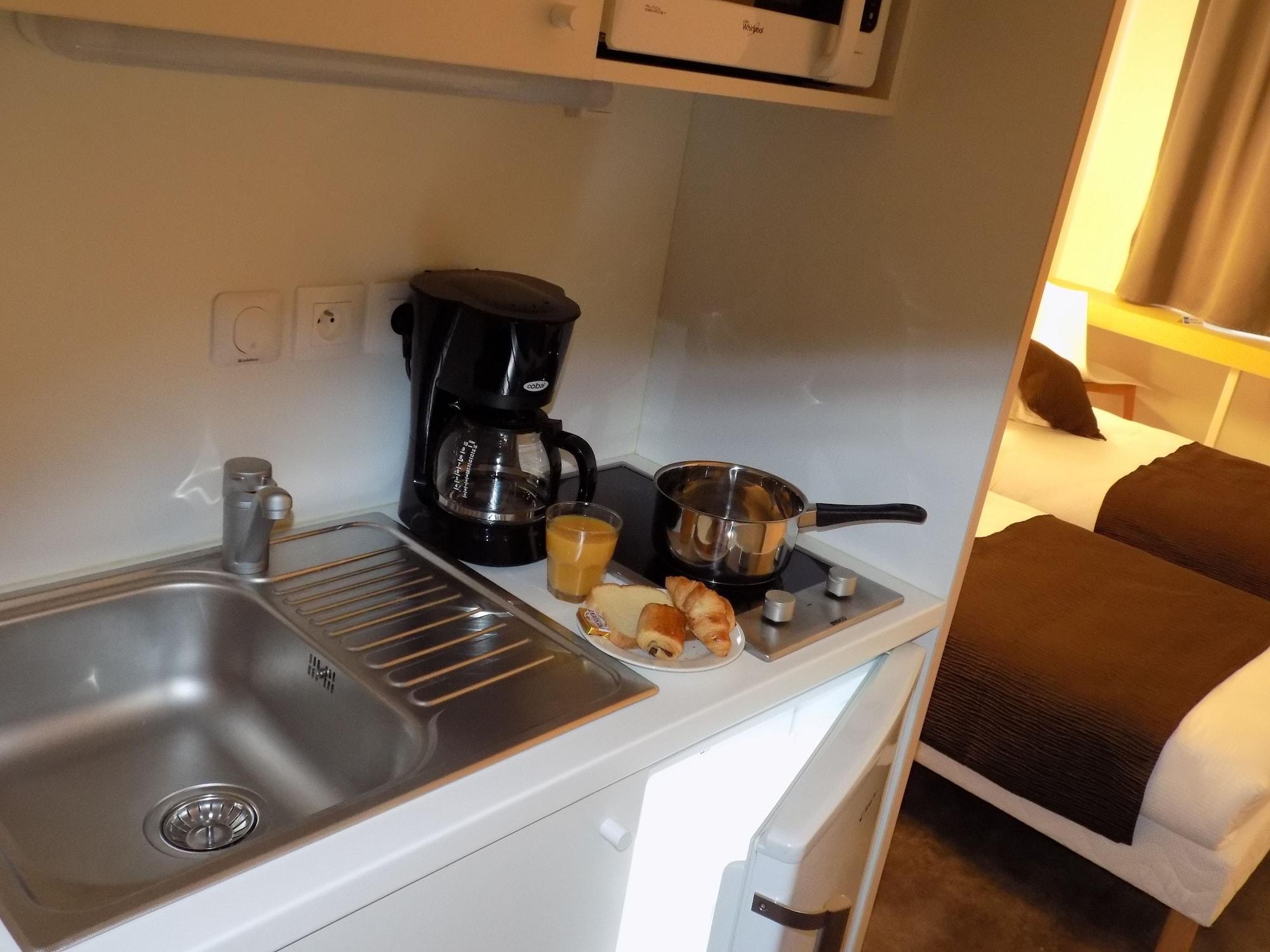 B&B Home Paris Mairie De Saint-Ouen Экстерьер фото
